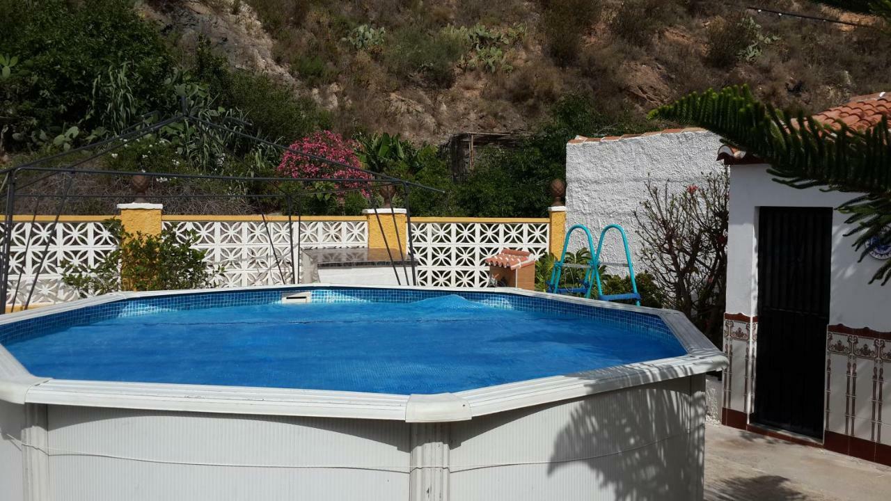 Casa Rural En Almayate Bajo Exteriör bild